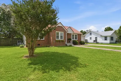 603 Johnson Street Manchester TN 37355