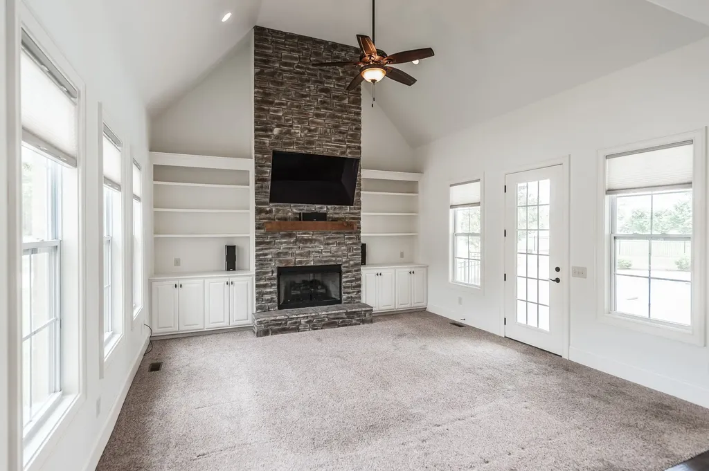 835 Douglas Bend Road Gallatin TN 37066