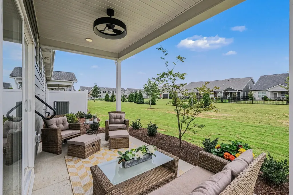 2406 Audubon Lane Murfreesboro TN 37128