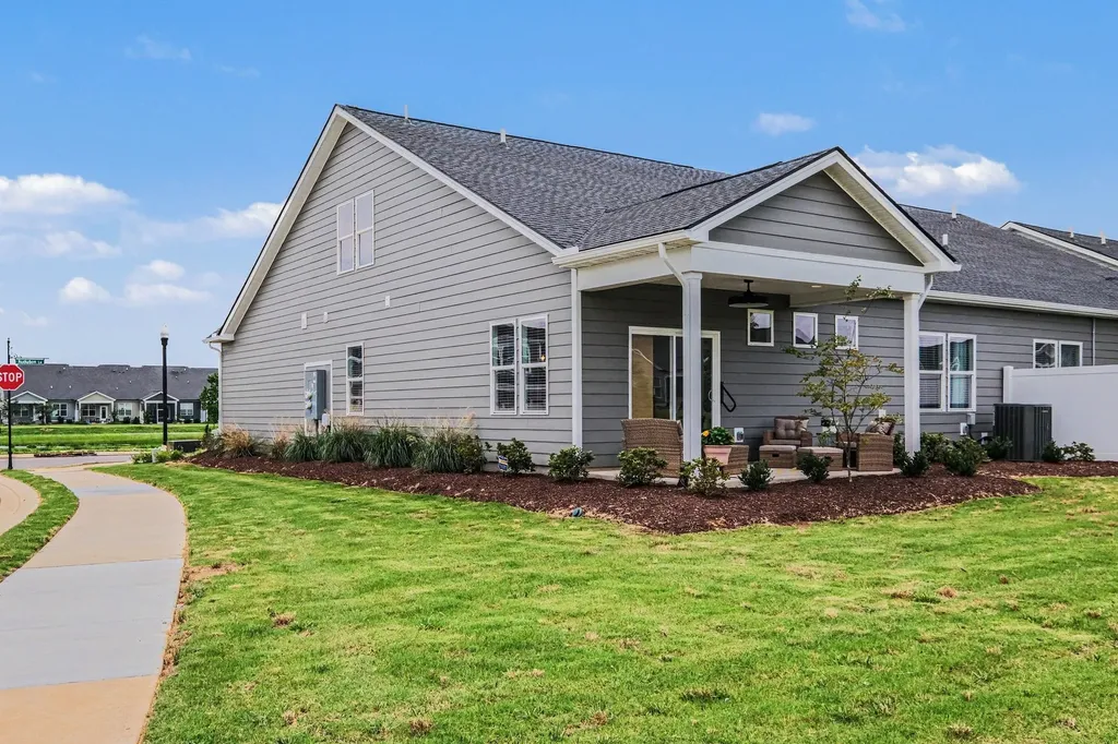 2406 Audubon Lane Murfreesboro TN 37128