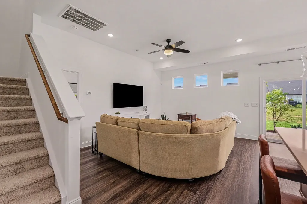 2406 Audubon Lane Murfreesboro TN 37128