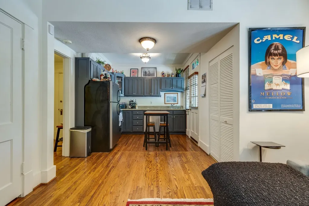 1711 18th Ave, S Nashville TN 37212