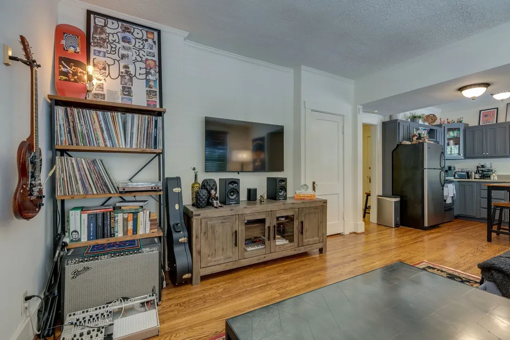 1711 18th Ave, S Nashville TN 37212