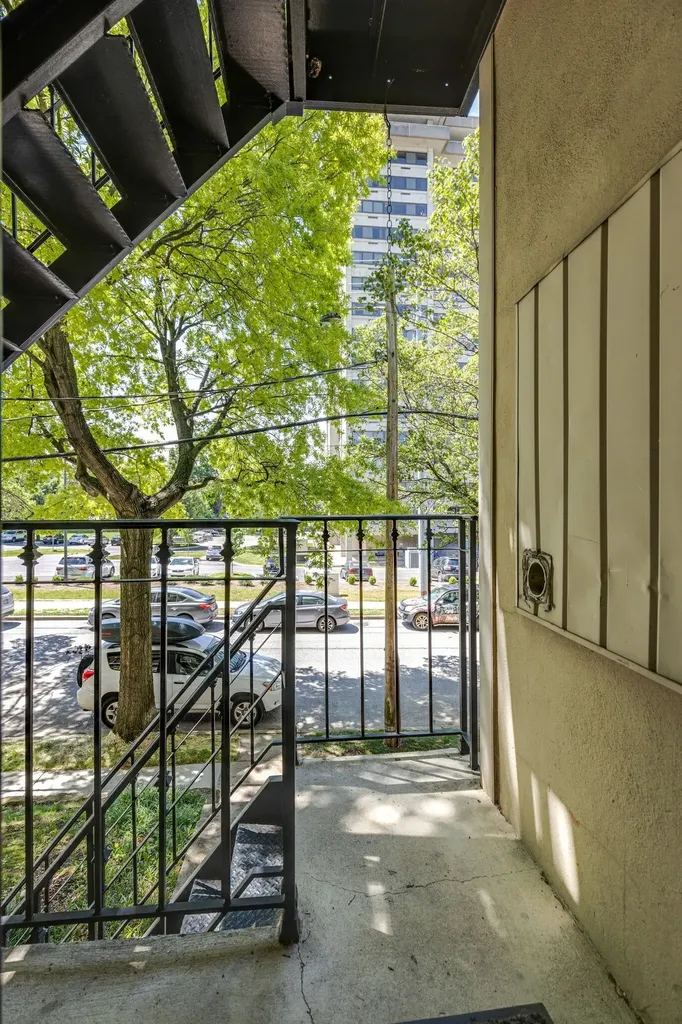 1711 18th Ave, S Nashville TN 37212