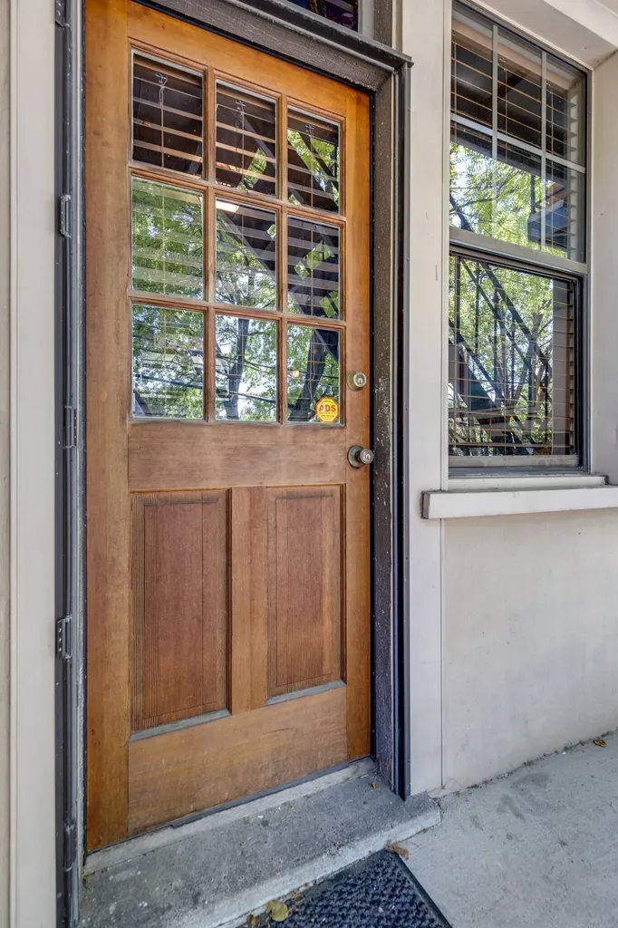 1711 18th Ave, S Nashville TN 37212