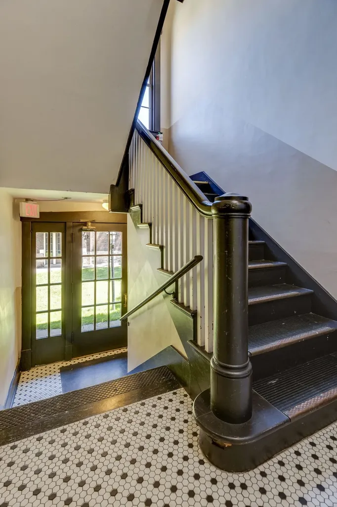 1711 18th Ave, S Nashville TN 37212