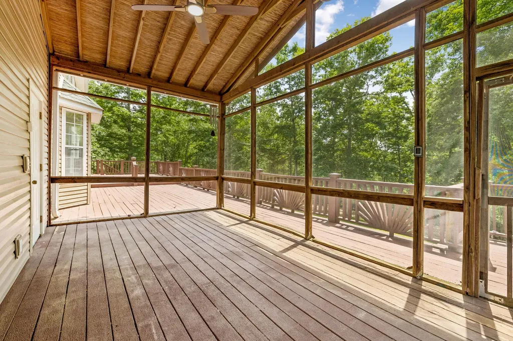 7555 County Line Road Fairview TN 37062