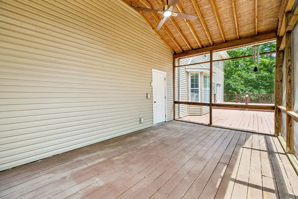 7555 County Line Road Fairview TN 37062