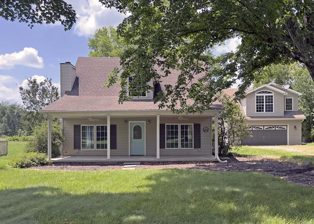 2871 Old Clarksville Spgfld Road Adams TN 37010