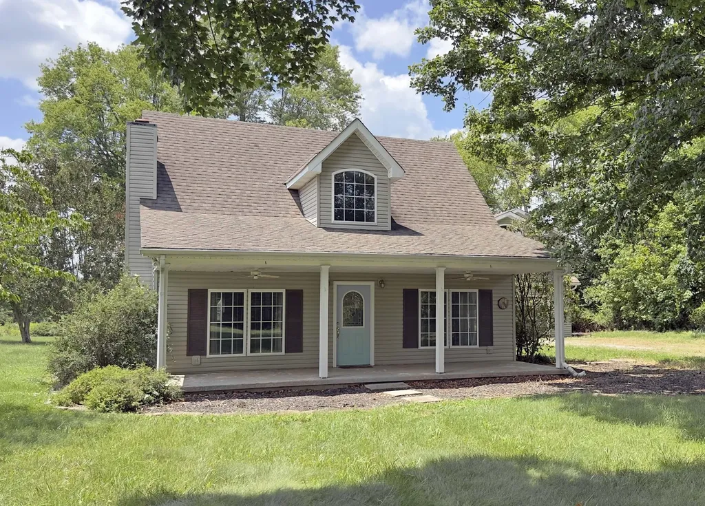 2871 Old Clarksville Spgfld Road Adams TN 37010