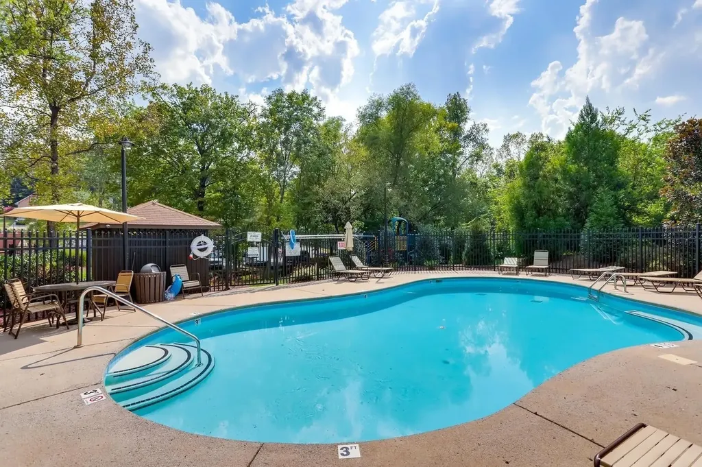 1922 Dunedin Drive Old Hickory TN 37138