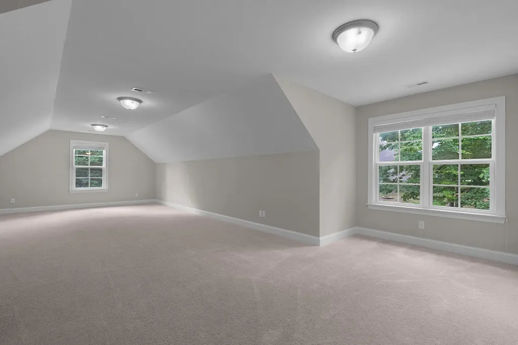 2415 Anchor Trail Signal Mountain TN 37377