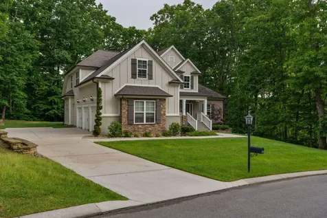 2415 Anchor Trail Signal Mountain TN 37377