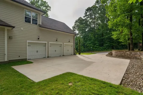 2415 Anchor Trail Signal Mountain TN 37377
