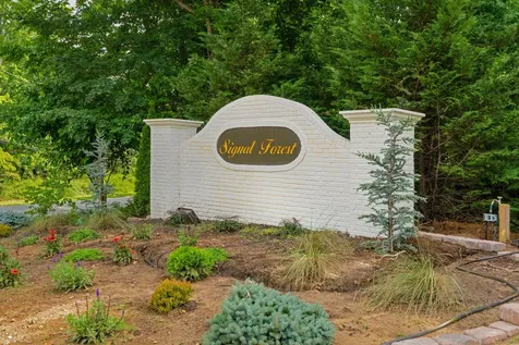 2415 Anchor Trail Signal Mountain TN 37377