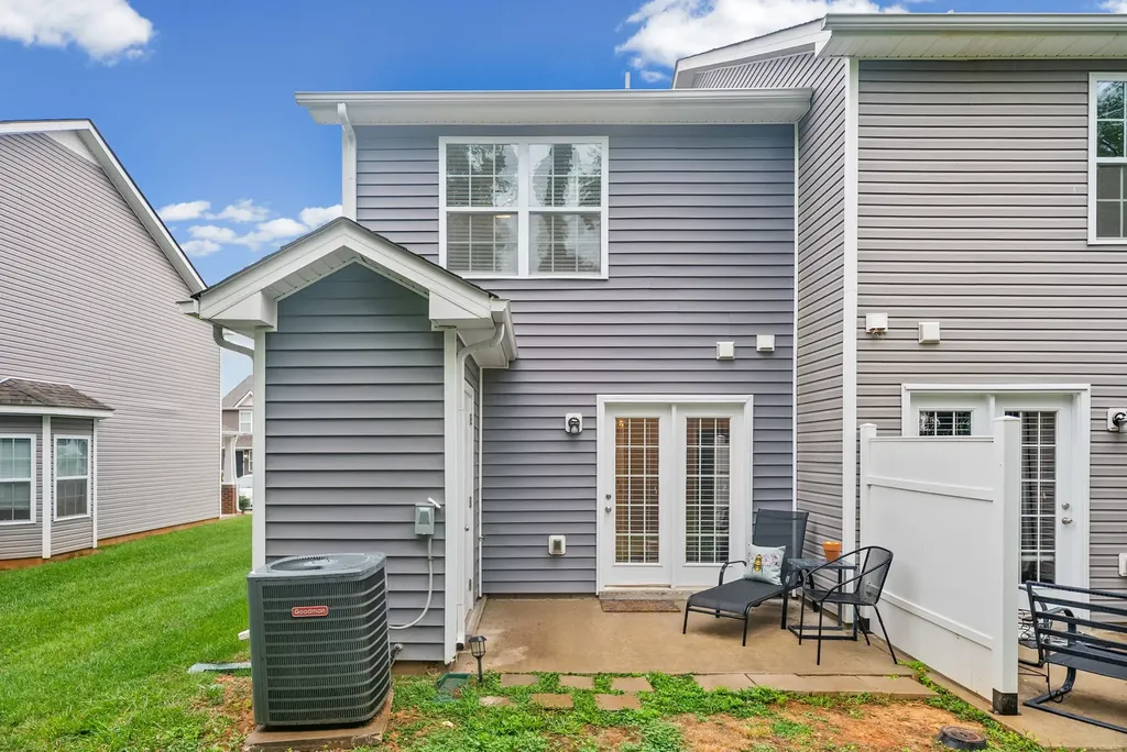 243 Alexander Boulevard Clarksville TN 37040