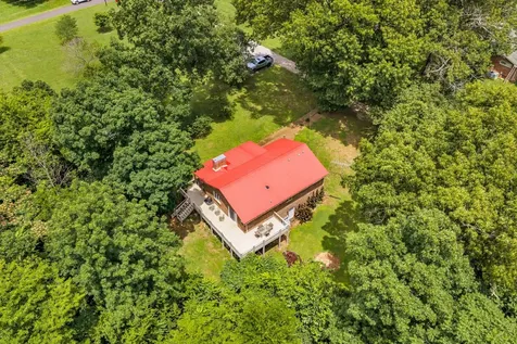 830 Hadley Road Clarksville TN 37042