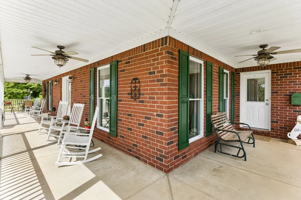 2865 Spring Place Road Belfast TN 37019