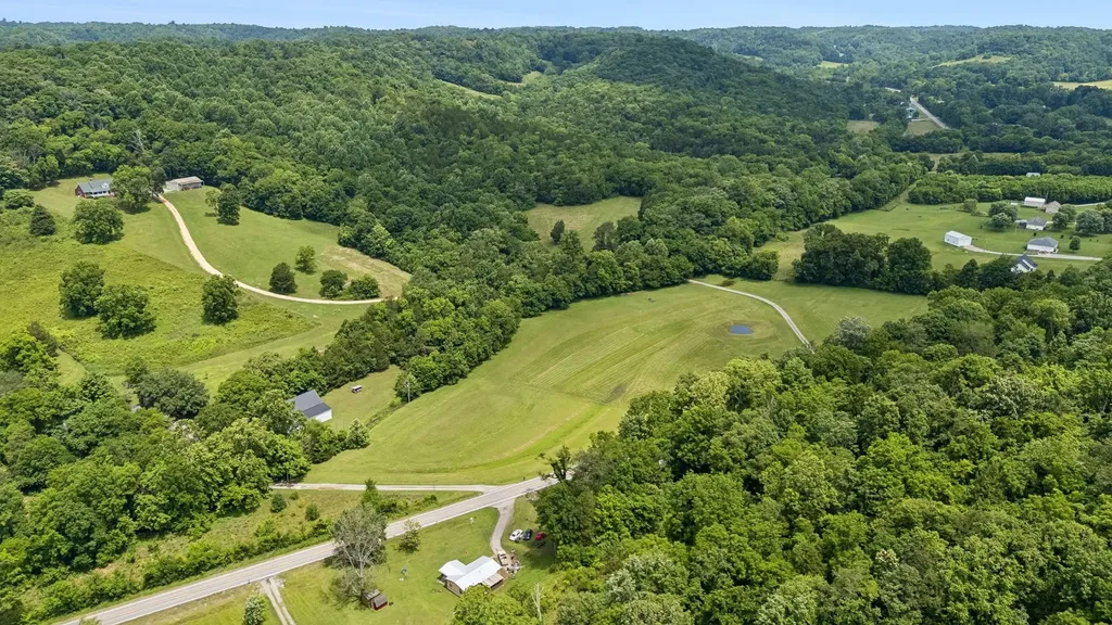 2865 Spring Place Road Belfast TN 37019