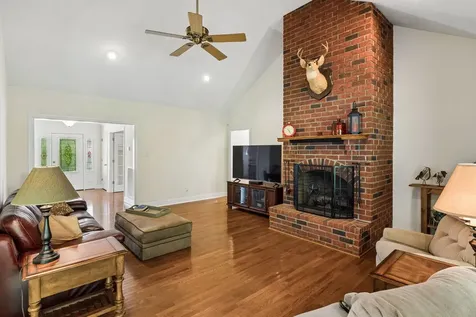 2865 Spring Place Road Belfast TN 37019
