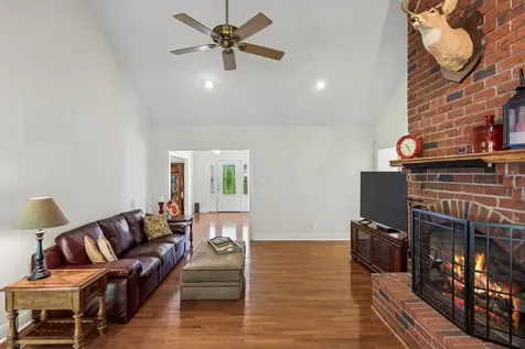 2865 Spring Place Road Belfast TN 37019