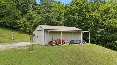 2865 Spring Place Road Belfast TN 37019