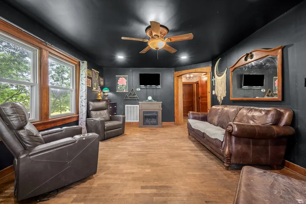 5825 Cobb Hollow Road Tullahoma TN 37388