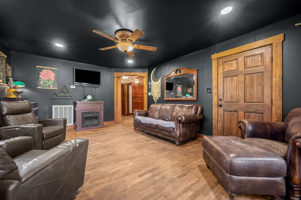 5825 Cobb Hollow Road Tullahoma TN 37388