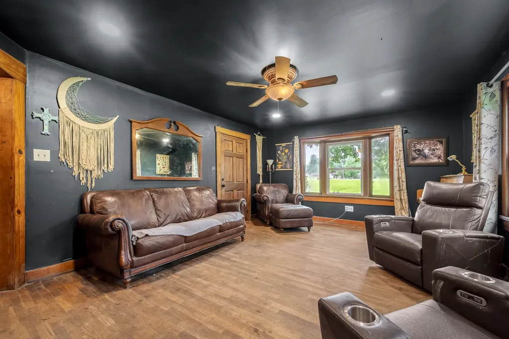 5825 Cobb Hollow Road Tullahoma TN 37388