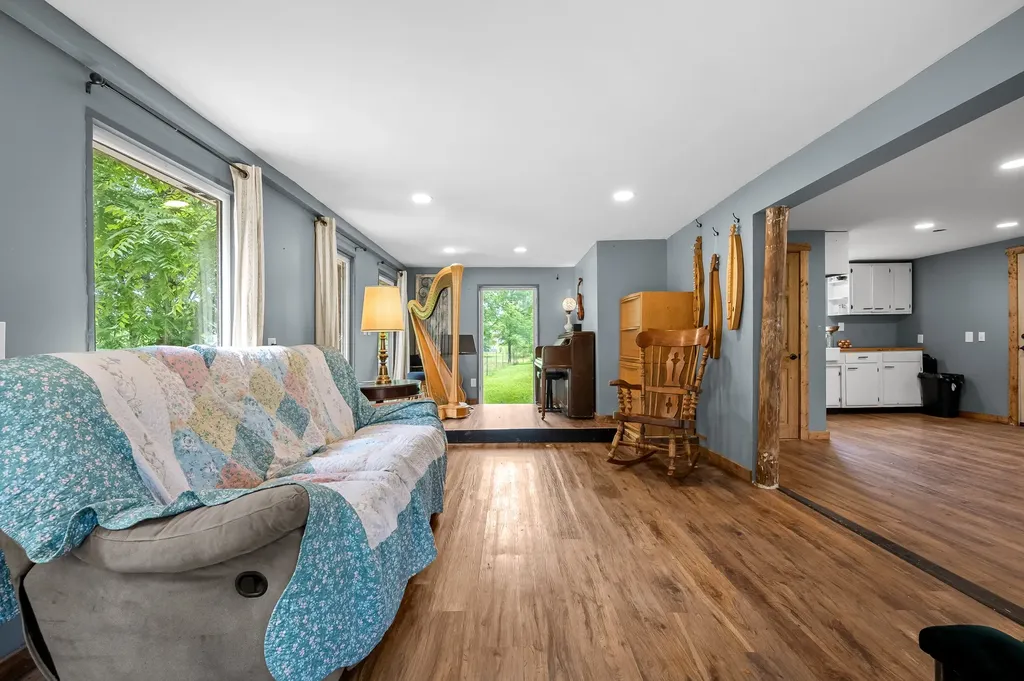 5825 Cobb Hollow Road Tullahoma TN 37388
