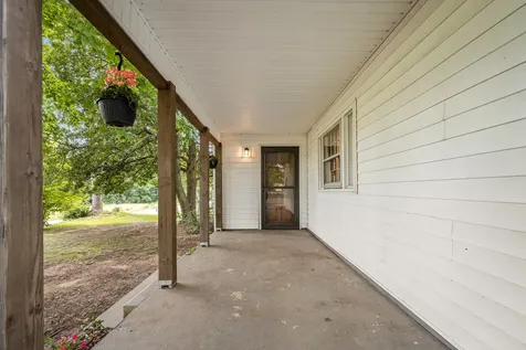 5825 Cobb Hollow Road Tullahoma TN 37388
