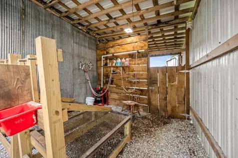 5825 Cobb Hollow Road Tullahoma TN 37388