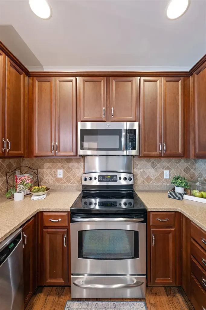 7827 Kemberton Dr, W Nolensville TN 37135