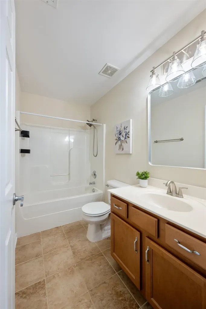 7827 Kemberton Dr, W Nolensville TN 37135