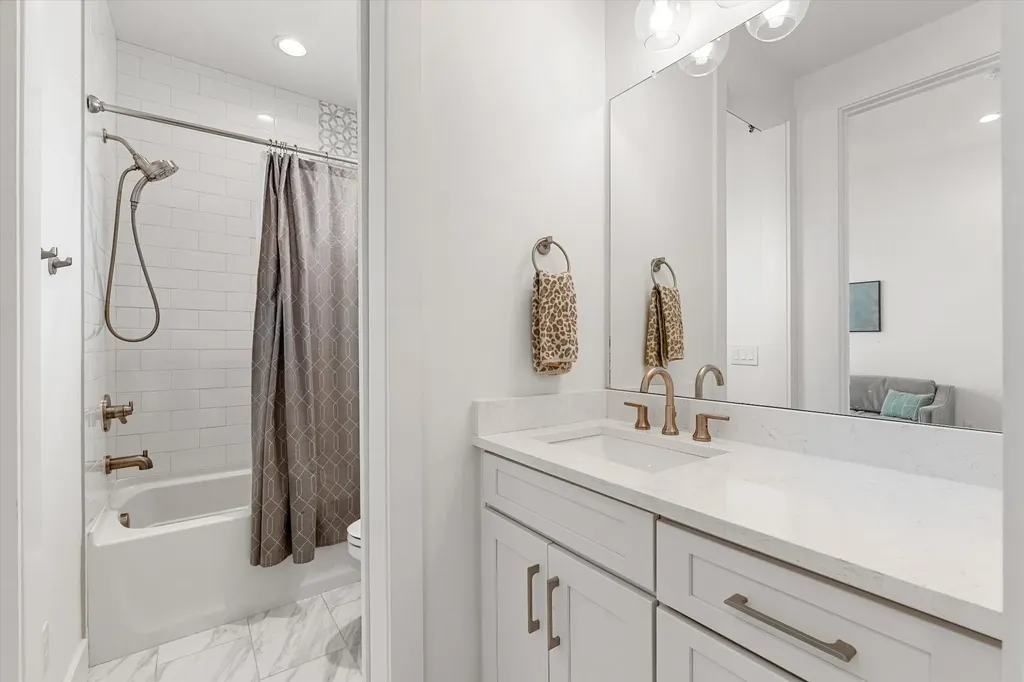 307 S 10th Street Nashville TN 37206