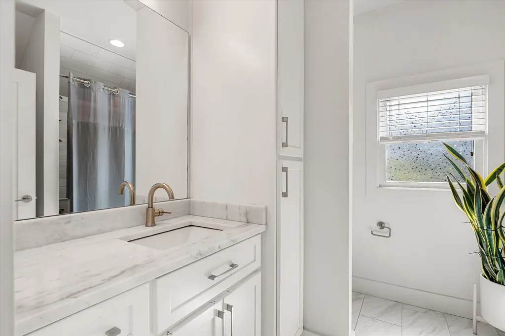 307 S 10th Street Nashville TN 37206