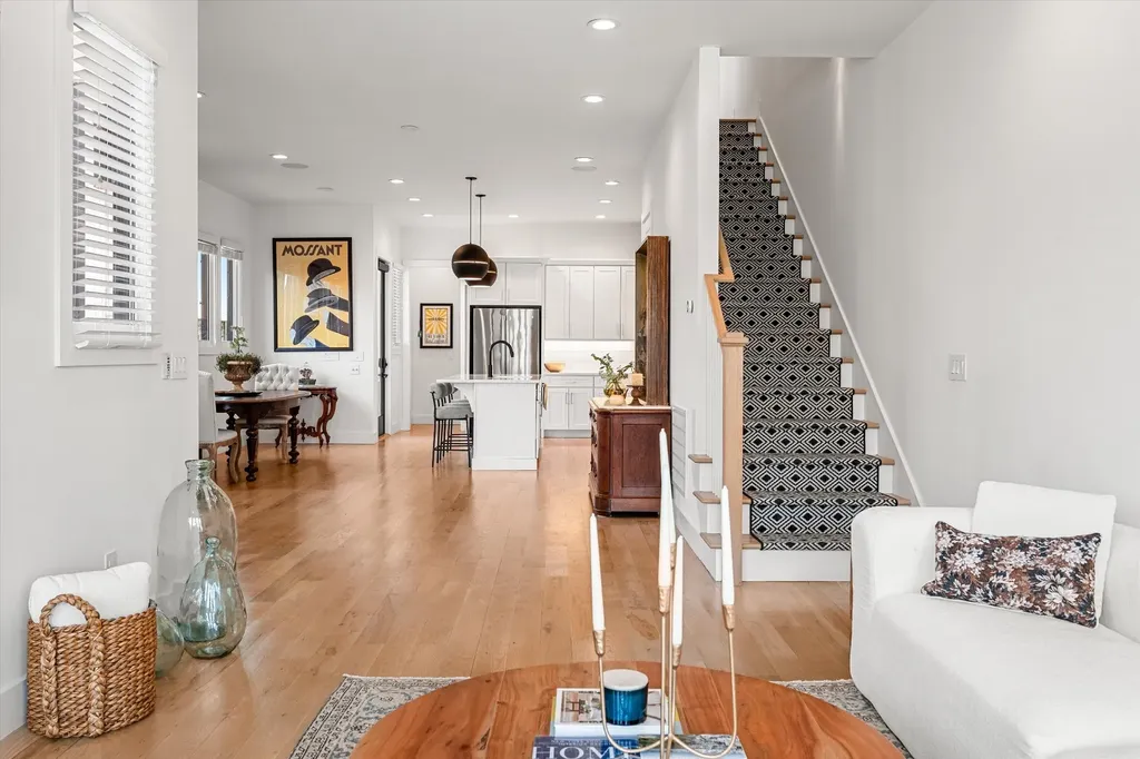 307 S 10th Street Nashville TN 37206