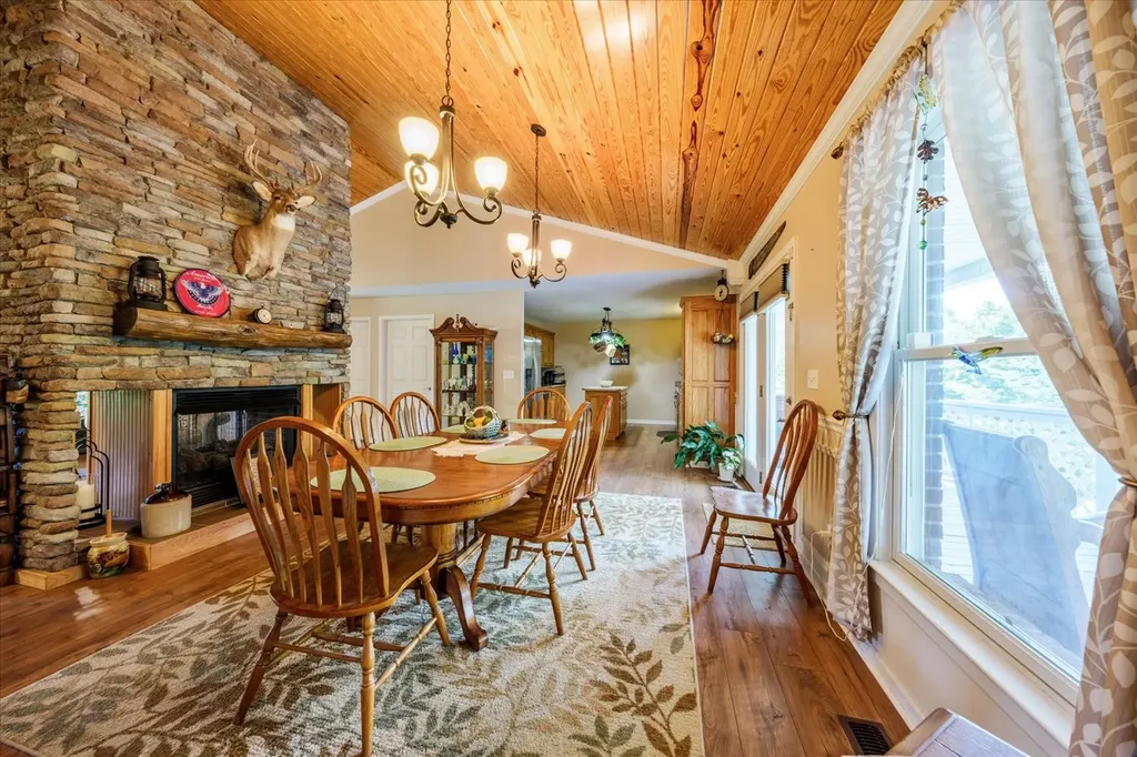 124 Napier Road Hohenwald TN 38462