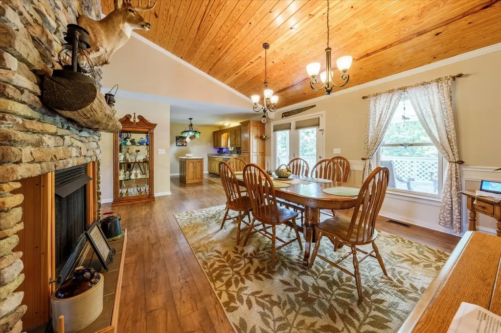 124 Napier Road Hohenwald TN 38462