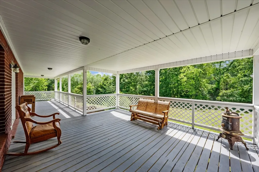 124 Napier Road Hohenwald TN 38462