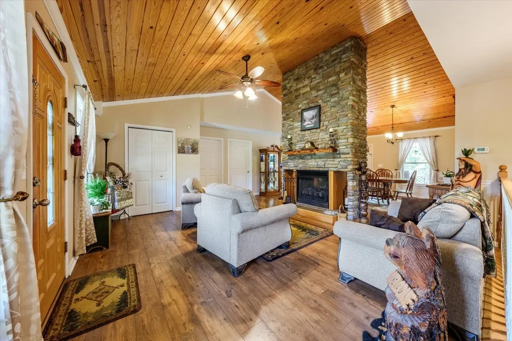 124 Napier Road Hohenwald TN 38462