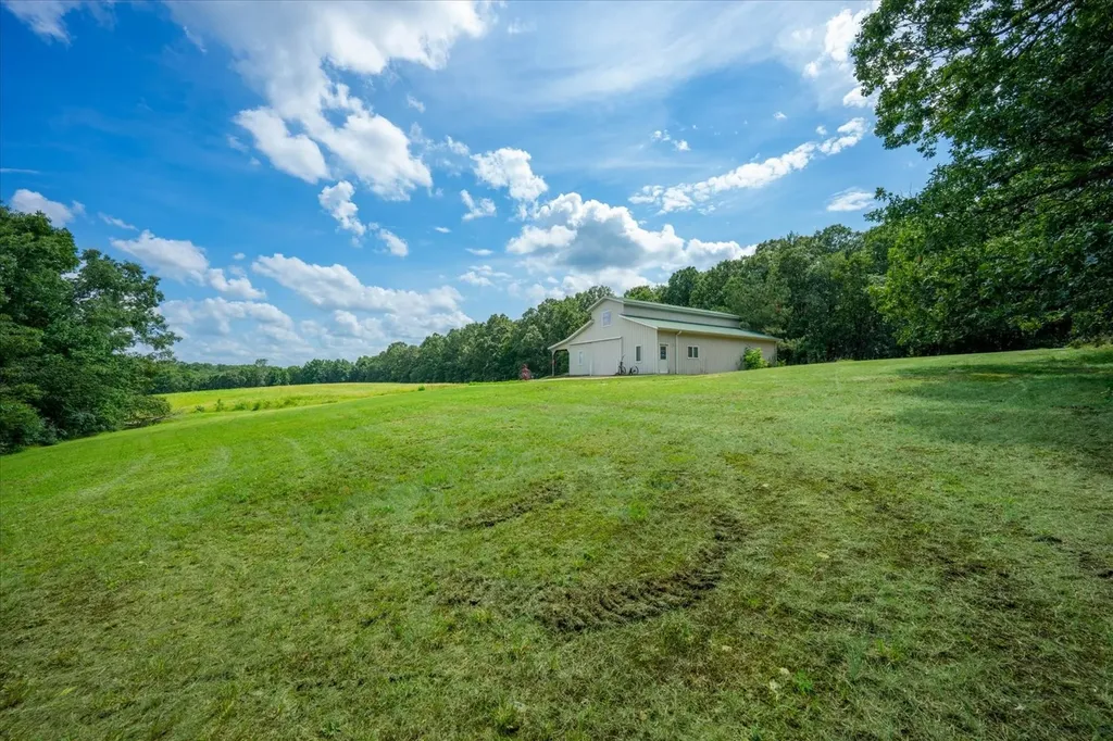 124 Napier Road Hohenwald TN 38462