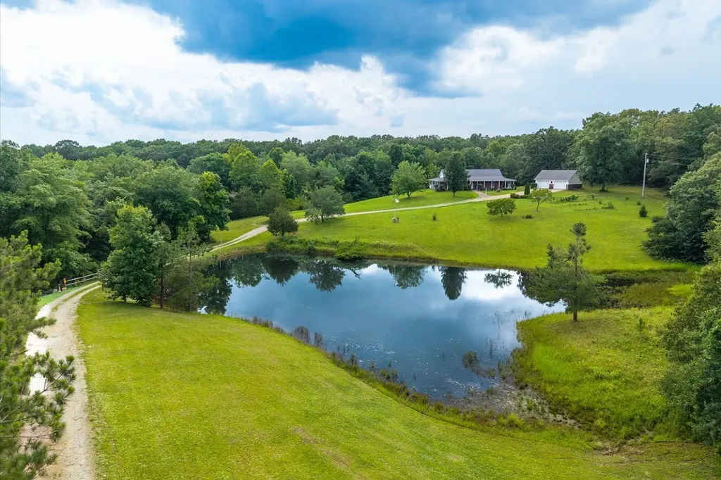 124 Napier Road Hohenwald TN 38462