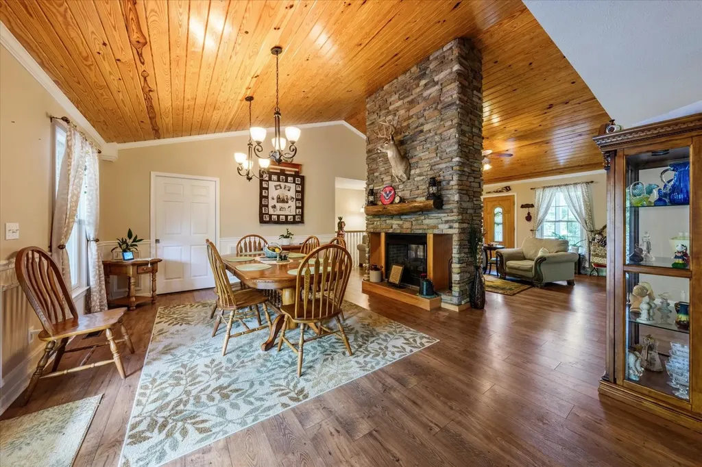 124 Napier Road Hohenwald TN 38462
