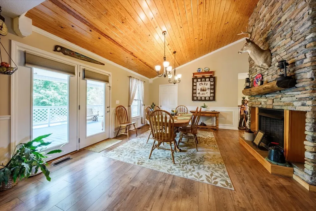 124 Napier Road Hohenwald TN 38462