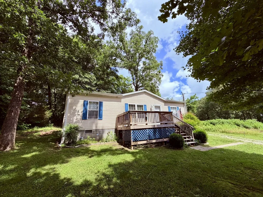 135 Spring Road Morrison TN 37357