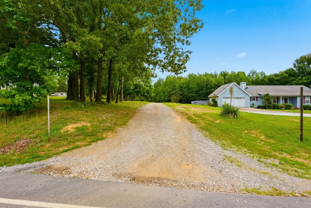 0 Highway 70 Mc Ewen TN 37101