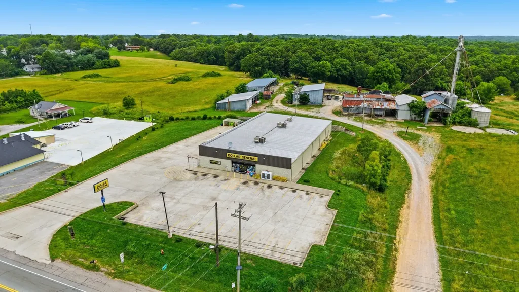 0 Highway 70 Mc Ewen TN 37101