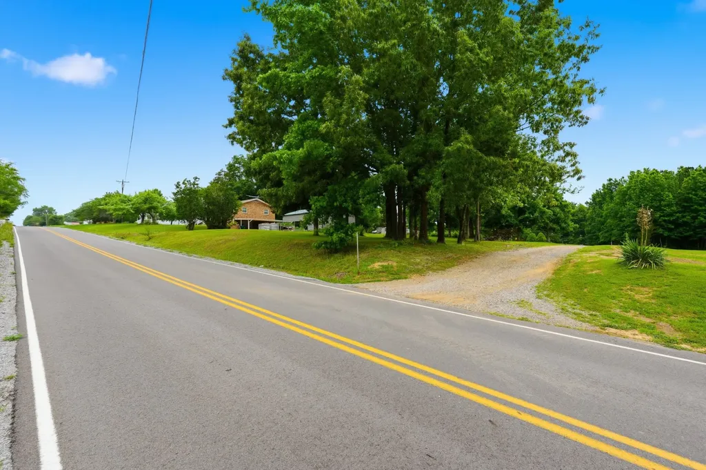 0 Highway 70 Mc Ewen TN 37101