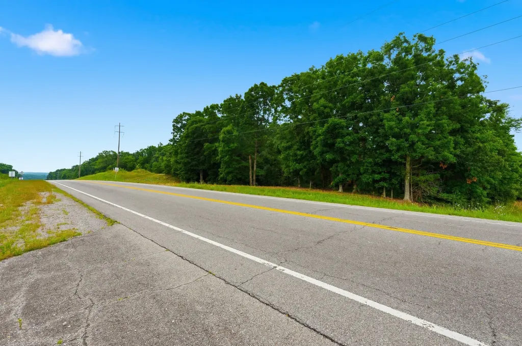 0 Highway 70 Mc Ewen TN 37101